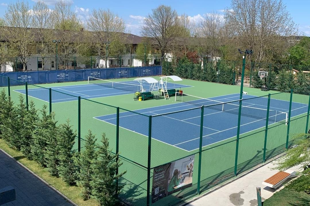 Olga Gudynn Tennis School - Bucuresti - facilități și terenuri sportive