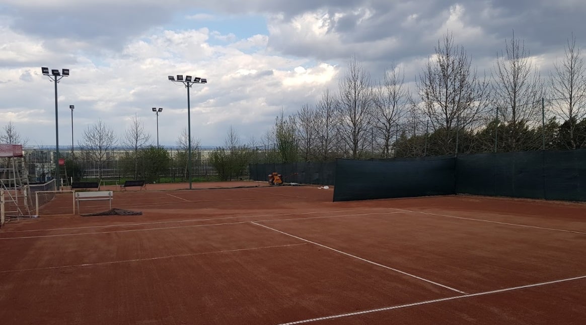 Rally Tennis Image